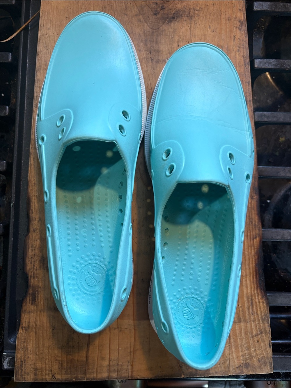 Native baby blue boat shoes - W8